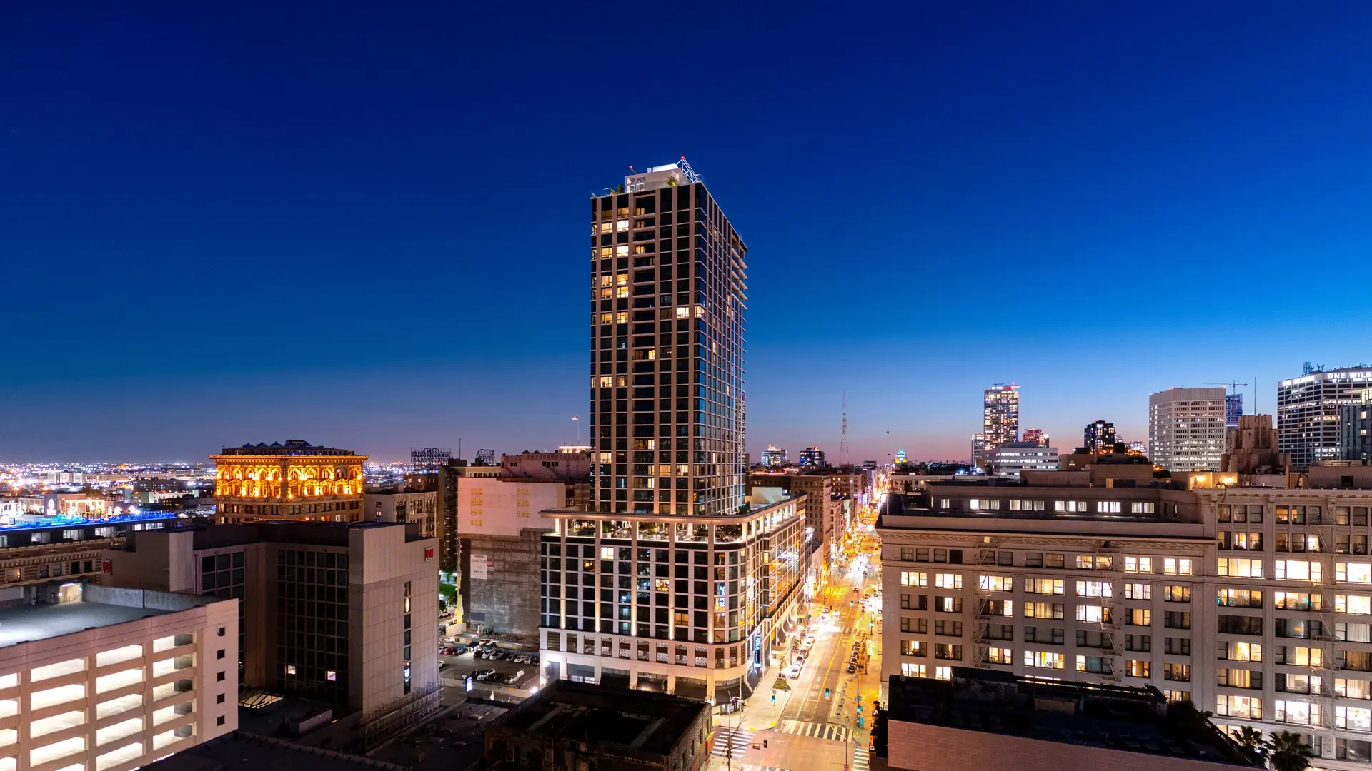 condo high-rise los angeles
